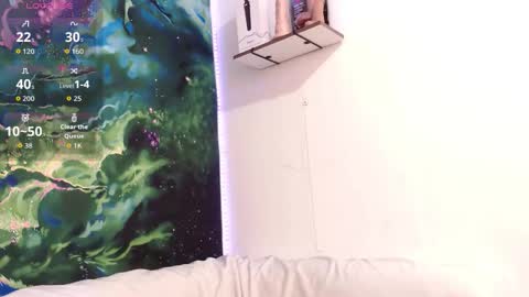    online show from March 19, 11:58 am