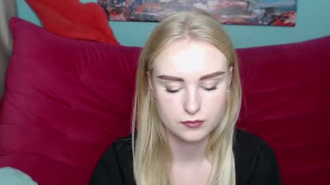 sofysoft online show from October 19, 4:51 pm