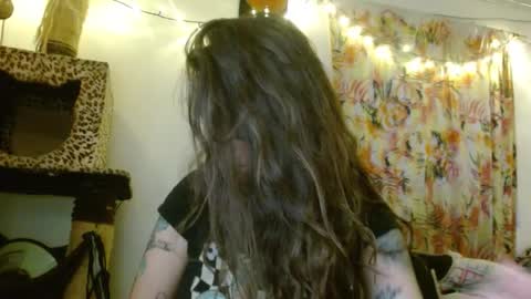 Snapshot of soka_lovers_04_ chatting on December 1, 10:42 am Sofia online show from December 1, 10:42 am