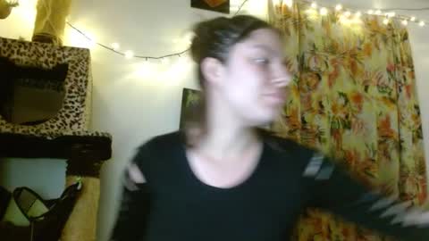 Snapshot of soka_lovers_04_ chatting on February 17, 2:52 am Sofia online show from February 17, 2:52 am