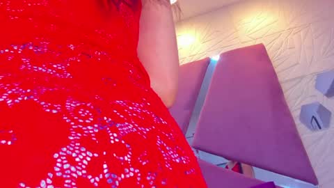 Snapshot of sol_angel_7 chatting on May 27, 4:04 pm SOL ANGEL online show from May 27, 4:04 pm