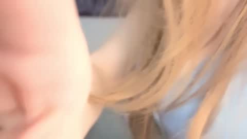 SolarAlice online show from February 5, 5:17 pm