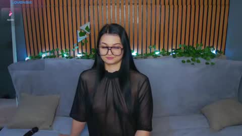 Snapshot of solazolaa chatting on May 8, 2:06 am Sonya online show from May 8, 2:06 am