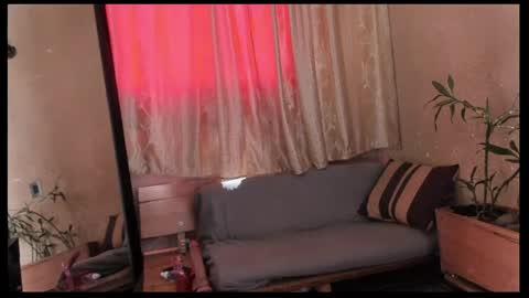 Snapshot of soleiandkairo chatting on April 29, 3:49 pm SoleiKairo online show from April 29, 3:49 pm