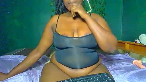 Snapshot of sollybunny chatting on May 27, 12:51 am Solly bunny online show from May 27, 12:51 am