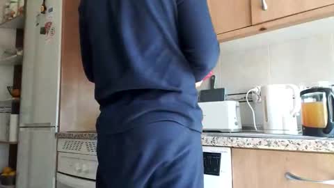 solo4u2 online show from April 16, 10:38 am