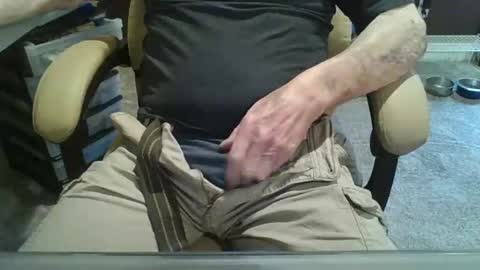 Snapshot of solobliss chatting on April 13, 6:57 pm Solobliss online show from April 13, 6:57 pm