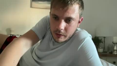 Snapshot of solobrit chatting on June 24, 8:13 am solobrit online show from June 24, 8:13 am