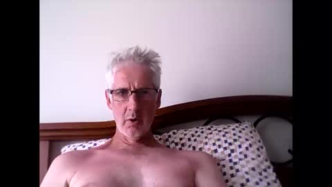 Snapshot of soloman1969 chatting on January 8, 4:15 am Soloman online show from January 8, 4:15 am