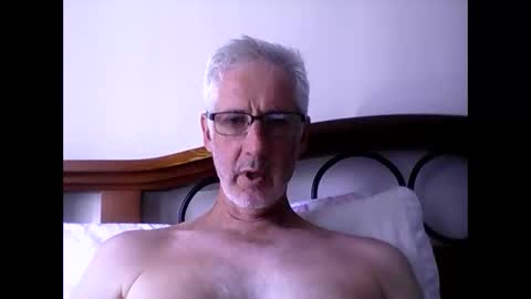 Snapshot of soloman1969 chatting on January 13, 1:11 am Soloman online show from January 13, 1:11 am