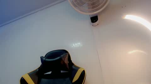 Snapshot of sombra_18 chatting on July 24, 3:15 am ESTEBAN online show from July 24, 3:15 am