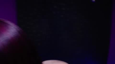Snapshot of sommer_alexa chatting on December 21, 12:31 am Alexa online show from December 21, 12:31 am
