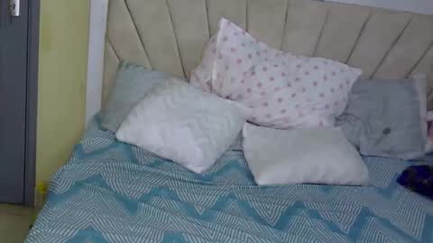 Snapshot of sonia546030 chatting on April 3, 1:58 am librron online show from April 3, 1:58 am