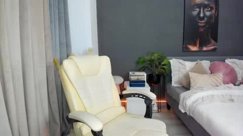 Snapshot of sonia__rey chatting on October 27, 1:59 pm Sonia Rey online show from October 27, 1:59 pm