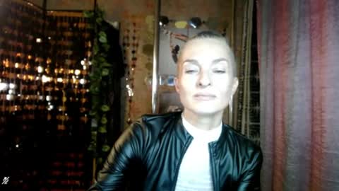 Sonia online show from July 28, 6:20 pm