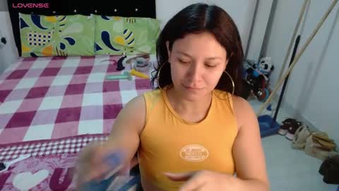 Snapshot of sonialatin69 chatting on May 28, 12:24 pm sonialatin69 online show from May 28, 12:24 pm