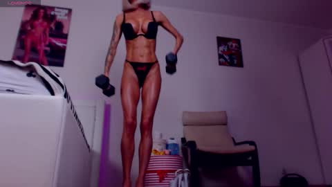 Sonja Ray online show from November 2, 9:55 am