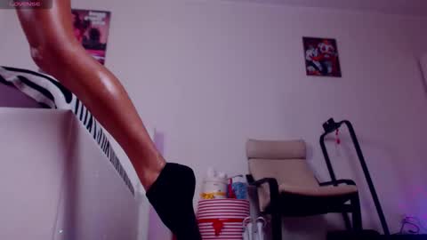 Sonja Ray online show from March 22, 12:30 pm