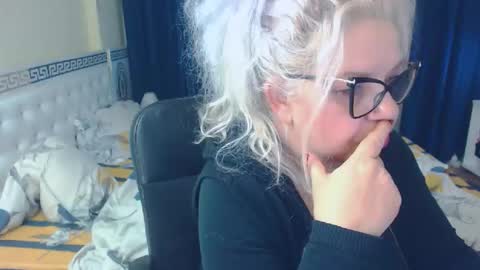 Sonya online show from January 20, 5:48 pm