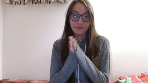 SonyaSays online show from October 2, 6:04 pm