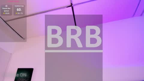 sophi Leone online show from April 8, 3:01 pm