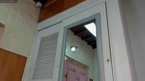 Snapshot of sophia__arenas chatting on July 16, 12:00 pm Sophia online show from July 16, 12:00 pm