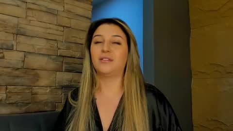 Sophia online show from October 9, 11:41 am