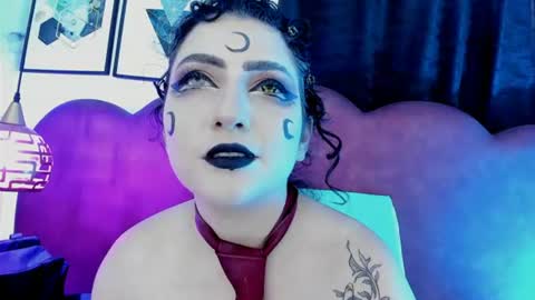 Snapshot of sophia_dk chatting on July 22, 6:22 pm sophia hottie online show from July 22, 6:22 pm