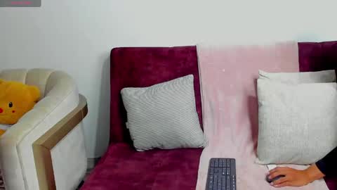 sophia CM online show from May 15, 10:50 pm