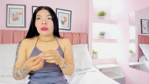 Snapshot of sophia_salem chatting on March 3, 12:11 pm Sophi online show from March 3, 12:11 pm