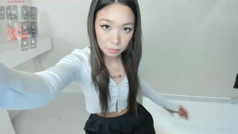 QUEEN OF SQUIRT online show from November 11, 11:43 am