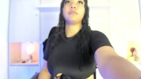  S O P H I A  online show from April 14, 12:22 pm