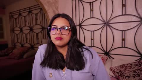 Snapshot of sophia_wilsonn_ chatting on February 12, 10:32 am Sofi online show from February 12, 10:32 am