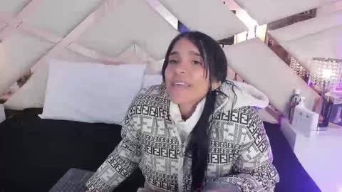 Sophia Paris online show from October 24, 3:14 am