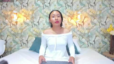 Snapshot of sophiaadaviss chatting on April 14, 10:16 pm Sophiaa online show from April 14, 10:16 pm