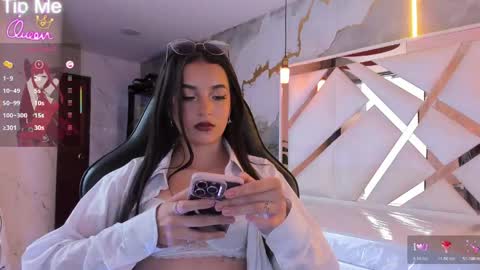 Snapshot of sophiadoll_tf chatting on April 22, 7:26 pm sophiadoll_tf online show from April 22, 7:26 pm