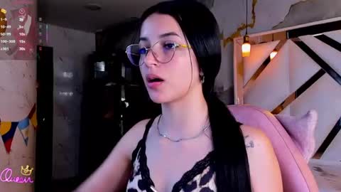 Snapshot of sophiadoll_tf chatting on June 24, 12:48 pm sophiadoll_tf online show from June 24, 12:48 pm
