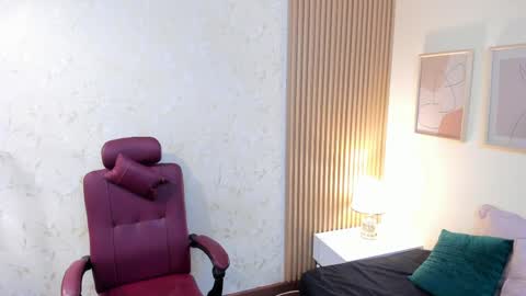 Sophia online show from May 31, 12:01 pm