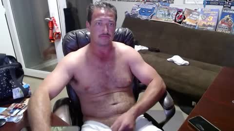 Snapshot of sophiaroze chatting on October 7, 7:16 am sophiaroze online show from October 7, 7:16 am