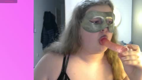 BimboSophie online show from December 18, 11:19 pm