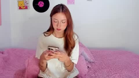 Sophie online show from June 5, 6:52 am