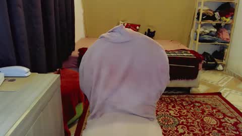 Sophie Fantasys online show from February 13, 10:28 pm