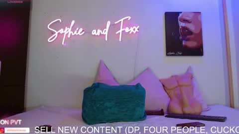 Snapshot of sophie_foxx chatting on July 1, 12:18 pm SOPHIE - FOXX online show from July 1, 12:18 pm