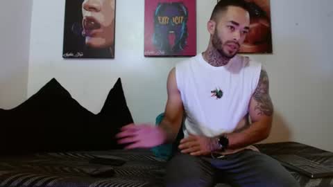 Snapshot of sophie_foxx chatting on July 21, 12:07 pm SOPHIE - FOXX online show from July 21, 12:07 pm