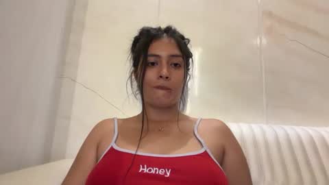 Snapshot of sophie_foxxx chatting on July 12, 2:24 am Sophie online show from July 12, 2:24 am