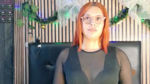 sophie_new25 online show from November 30, 12:53 pm