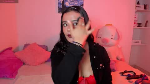 Snapshot of sophie_t_ chatting on September 10, 2:55 am Sofia online show from September 10, 2:55 am