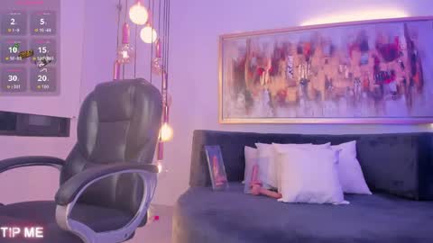 Sophie online show from March 13, 11:33 pm