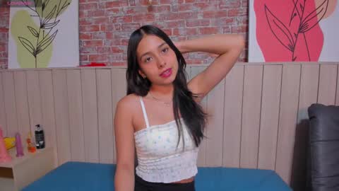 Sophie online show from February 24, 3:53 pm