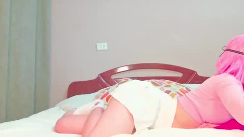 Snapshot of sophiechan69 chatting on December 2, 4:20 pm ShopieChan69 online show from December 2, 4:20 pm